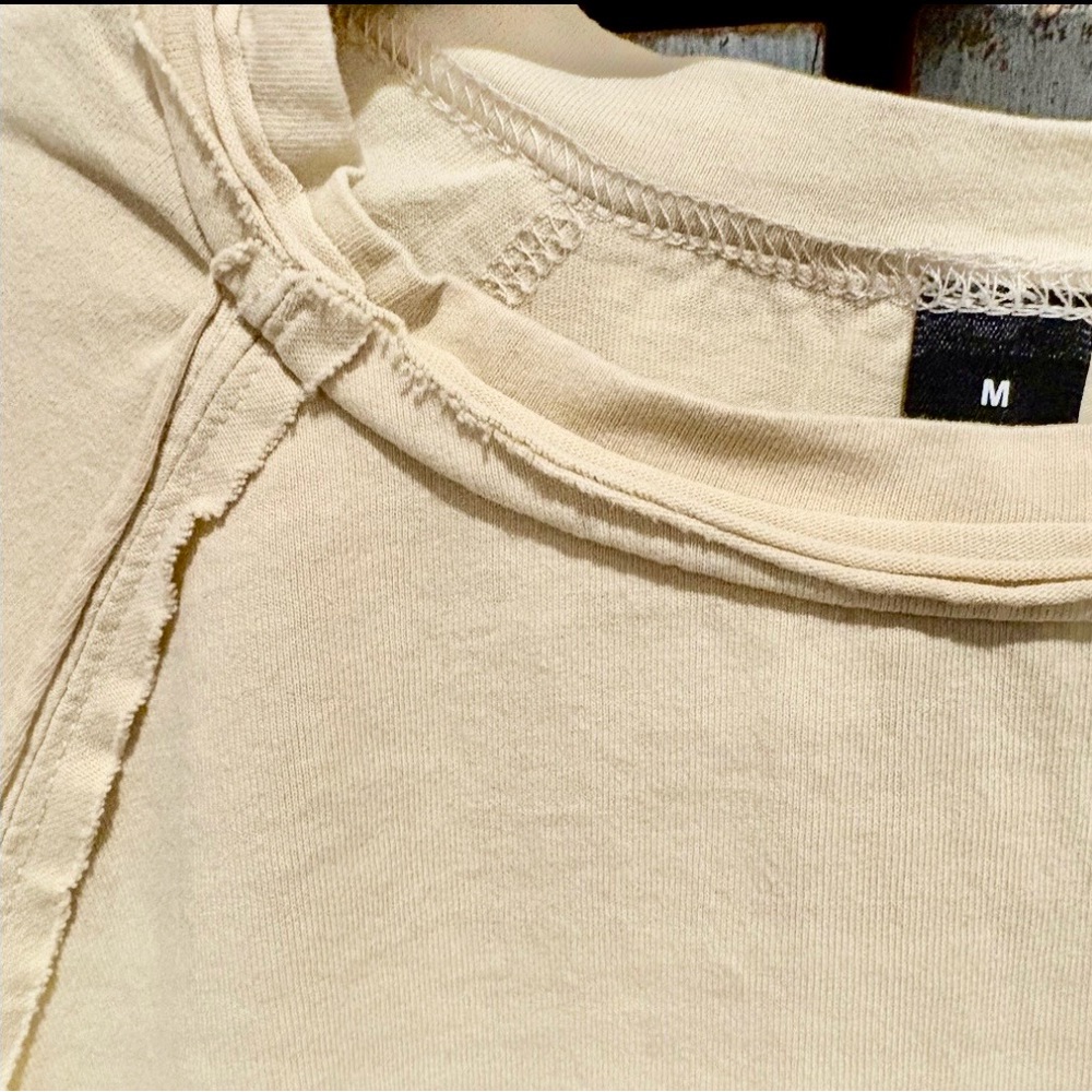 Boho Cream Long-Sleeve 100% Cotton Top - U. S. Flag on Back - Picture 10 of 12